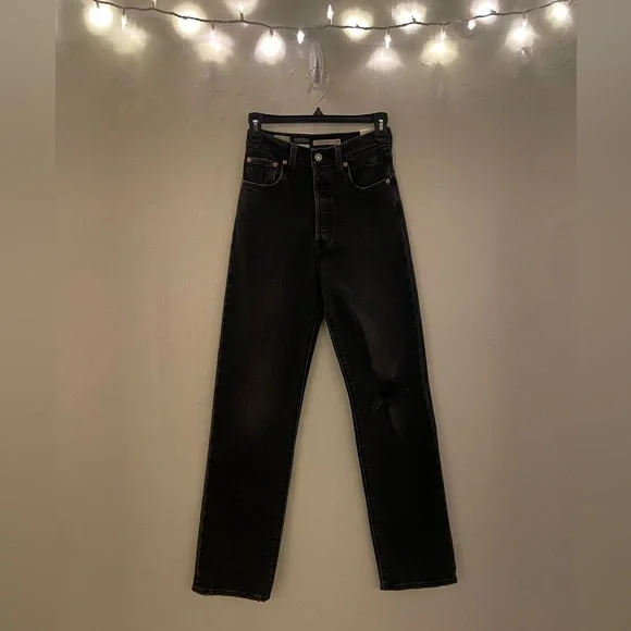 Levi's Ribcage Straight Joli Thorax Droit Button Fly Dark Black Wash Jeans NWT - Picture 2 of 16